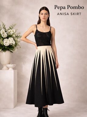 Pepa Pombo Anisa Skirt New with Tags